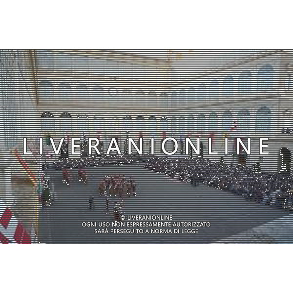 Citta’ del Vaticano 04 Ottobre 2025 Giuramento della Giuramento della Guardia Svizzera Pontificia alla presenza di Sua Santita’ Papa Leone XIV (non accadeva dal 1968 con Paolo VI) nel cortile di San Damaso del Palazzo Apostolico Nella foto: Papa Leone XIV Foto Credit: Andrea Bracaglia- AGENZIA ALDO LIVERANI SAS