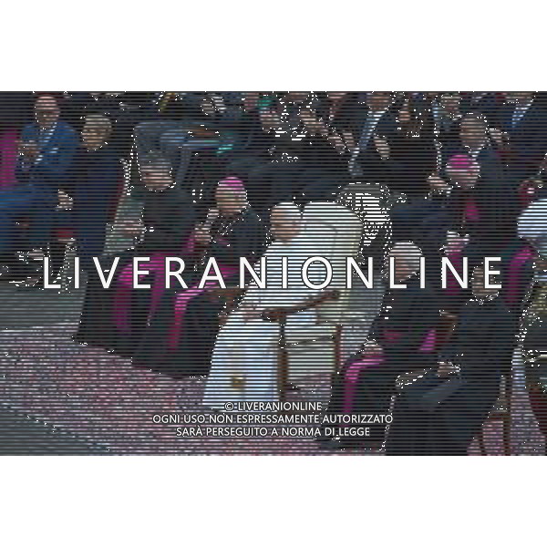 Citta’ del Vaticano 04 Ottobre 2025 Giuramento della Giuramento della Guardia Svizzera Pontificia alla presenza di Sua Santita’ Papa Leone XIV (non accadeva dal 1968 con Paolo VI) nel cortile di San Damaso del Palazzo Apostolico Nella foto: Papa Leone XIV Foto Credit: Andrea Bracaglia- AGENZIA ALDO LIVERANI SAS