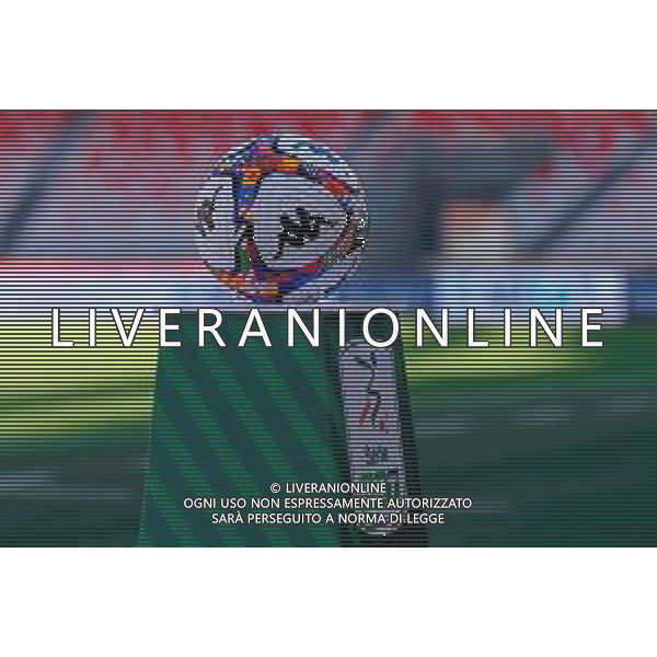 TVEM October 04, 2025 Bari, Italy - SSC Bari vs Padova Calcio - Italian Soccer Serie B 2025/2026 - San Nicola Stadium. In the pic: Official Ball Lega B 2025 - 2026 foto emmanuele mastrodonato-ag aldo liverani sas