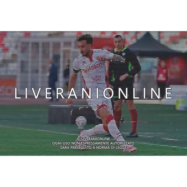 TVEM October 04, 2025 Bari, Italy - SSC Bari vs Padova Calcio - Italian Soccer Serie B 2025/2026 - San Nicola Stadium. In the pic: Gaetano Castrovilli of SSC Bari foto emmanuele mastrodonato-ag aldo liverani sas