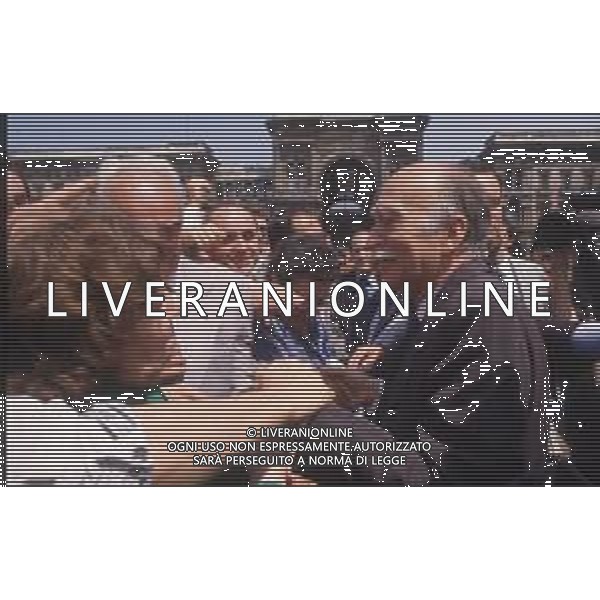 DIAP-RETROSPETTIVA GIORGIO ALMIRANTE POLITICO NELLA FOTO GIORGIO ALMIRANTE IN PIAZZA DUOMO A MILANO NELL\'ANNO 1987 AG ALDO LIVERANI SAS