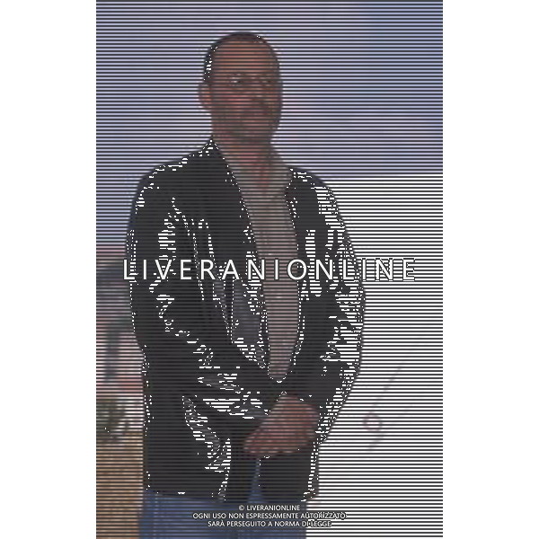 DIA-RETROSPETTIVA JEAN RENO ATTORE NELLA FOTO JEAN RENO A CANNES NELL\'ANNO 1998 AG ALDO LIVERANI SAS