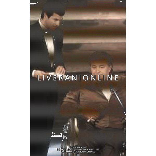 DIAP-RETROSPETTIVA PIERANGELO BERTOLI CANTANTE NELLA FOTO PIERANGELO BERTOLI A SANREMO NELL\'ANNO 1991 AG ALDO LIVERANI SAS