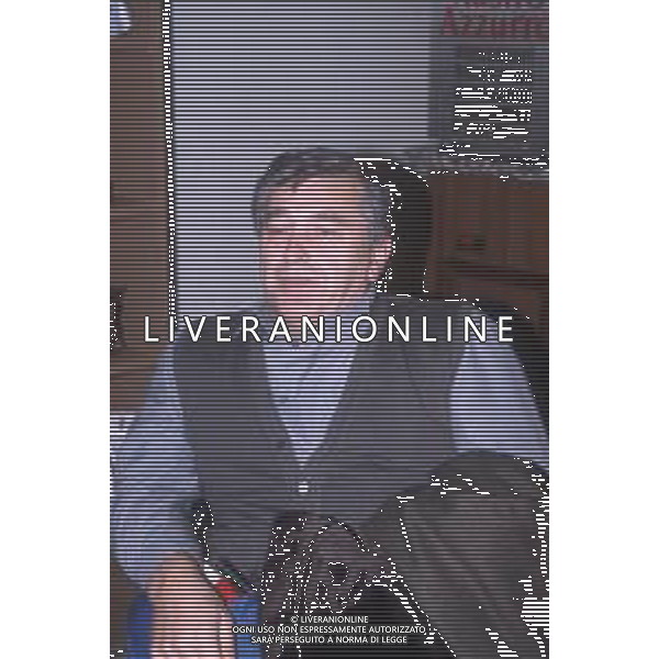 DIAP-RETROSPETTIVA PIERANGELO BERTOLI CANTANTE NELLA FOTO PIERANGELO BERTOLI A SANREMO NELL\'ANNO 1991 AG ALDO LIVERANI SAS