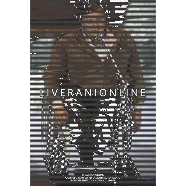 DIAP-RETROSPETTIVA PIERANGELO BERTOLI CANTANTE NELLA FOTO PIERANGELO BERTOLI A SANREMO NELL\'ANNO 1991 AG ALDO LIVERANI SAS