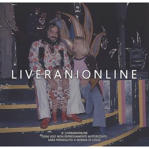 COL-RETROSPETTIVA DEMIS ROUSSOS CANTANTE NELLA FOTO DEMIS ROUSSOS CON LA MOGLIE MONIQUE E LA FIGLIA EMILY NELL\'ANNO 1970 AG ALDO LIVERANI SAS