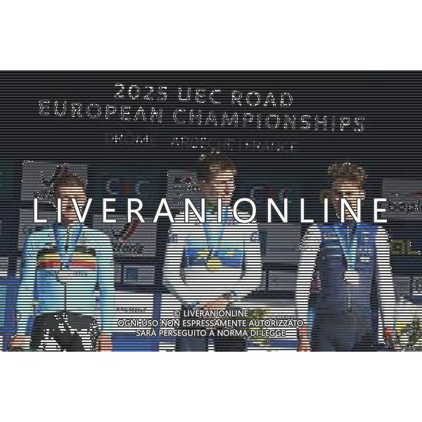 05-10-2025 European Championships Elite; 2025, Uae Team Emirates - Xrg; 2025, Soudal - Quick Step; 2025, Decathlon - Ag2r La Mondiale; Pogacar, Tadej; Evenepoel, Remco; Seixas, Paul; Guilherand Granges; ©SIROTTI - AGENZIA ALDO LIVERANI SAS