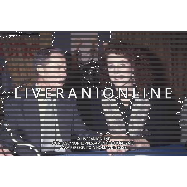 DIAP-RETROSPETTIVA DON AMECHE ATTORE NELLA FOTO DON AMECHE A CAMPIONE D\'ITALIA NELL\'ANNO 1990 CON LYNN REDGRAVE AG ALDO LIVERANI SAS