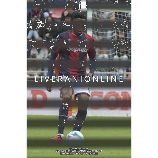 Jhon Janer Lucumi Bonilla "Lucumi" of Bologna FC play the ball during Bologna BFC vs Pisa SC, 6° Serie A Enilive 2025-26 game at Renato Dall\'Ara stadium in Bologna (BO), Italy, on October 05, 2025. (Photo by Davide Casentini) AG ALDO LIVERANI SAS