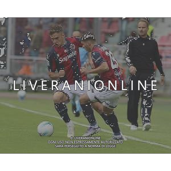 Thijs Jacco Jan Dallinga of Bologna FC play ball with Nicolò Cambiaghi of Bologna FC during Bologna BFC vs Pisa SC, 6° Serie A Enilive 2025-26 game at Renato Dall\'Ara stadium in Bologna (BO), Italy, on October 05, 2025. (Photo by Davide Casentini) AG ALDO LIVERANI SAS