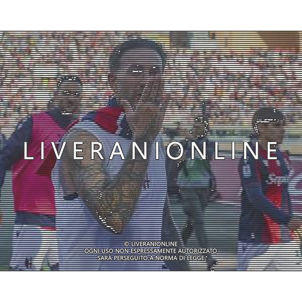 Federico Bernardeschi of Bologna FC sand blows a kiss at the end of Bologna BFC vs Pisa SC, 6° Serie A Enilive 2025-26 game at Renato Dall\'Ara stadium in Bologna (BO), Italy, on October 05, 2025. (Photo by Davide Casentini) AG ALDO LIVERANI SAS