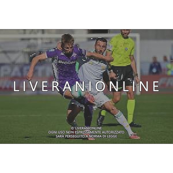 TVLC - Fiorentina vs Roma, stadio Artemio Franchi Firenze 05.10.2025 Sesta Giornata Campionato Serie A EniLive 2025/26 nella foto Hans Nicolussi Caviglia (Fiorentina) contro Bryan Cristante (Roma) ©TVLC Luca Barucci / Agenzia Aldo Liverani Sas- AGENZIA ALDO LIVERANI SAS