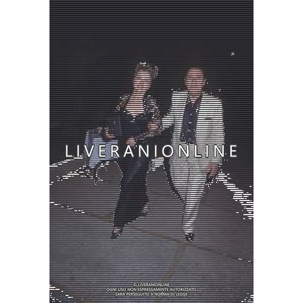 DIAP-RETROSPETTIVA HANNA SCHYGULLA ATTRICE NELLA FOTO HANNA SCHYGULLA NELL\'ANNO 1989 A ROMA CON ALBERTO SORDI AG ALDO LIVERANI SAS  