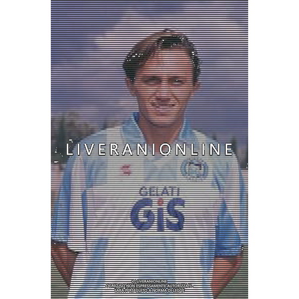 DIAP-RETROSPETTIVA DAMIANO LOGHI CALCIATORE NELLA FOTO DAMIANO LONGHI CON LA MAGLIA DEL PESCARA CALCIO AG ALDO LIVERANI SAS