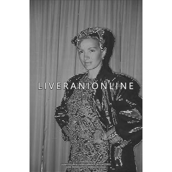 NEG - RETROSPETTIVA MADDALENA CRIPPA ATTRICE NELLA FOTO MADDALENA CRIPPA A MILANO NELL\'ANNO 1987 AG ALDO LIVERANI SAS