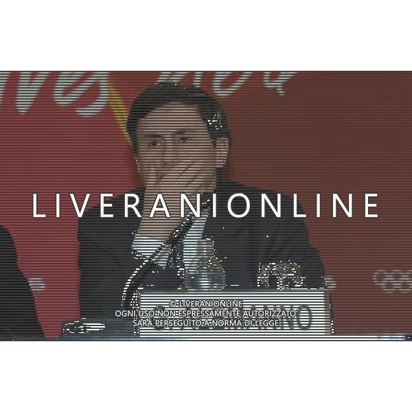 TORINO 24/02/2006 CONFERENZA STAMPA DEL MINISTRO ALEMANNO AL MEDIA PRESS CENTER DEL LINGOTTO NELLA FOTO IL MINISTRO ALEMANNO GIANNI PH GIGI ARCAINI/AG.ALDO LIVERANI
