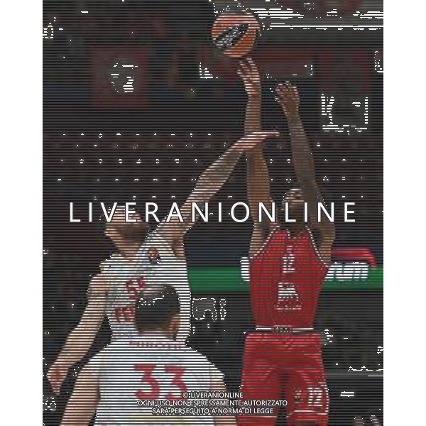 TVRG Olimpia Milano vs Monaco nella foto Mike James (Monaco) e Armoni Brooks (Olimpia Milano) Assago (MI) 09-10-2025 Unipol Forum EA7 Emporio Armani Olimpia Milano vs Monaco Turkish Airlines EuroLeague 3a giornata regular season foto Roberto Garavaglia/Agenzia Aldo Liverani sas