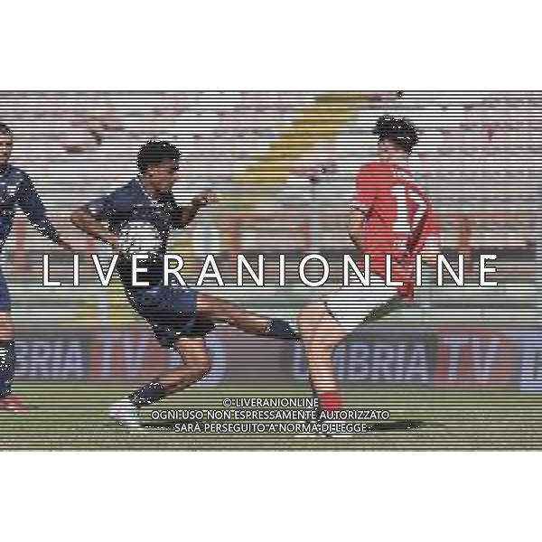 Perugia vs Rimini Campionato Serie C Sky Wifi - 9 Giornata Renato Curi - Perugia 11-10-2025 nella foto Terrnava rimpalla il tiro di Moray Foto di Federico Gaetano - ag.Aldo Liverani ©Federico Gaetano - AG ALDO LIVERANI SAS