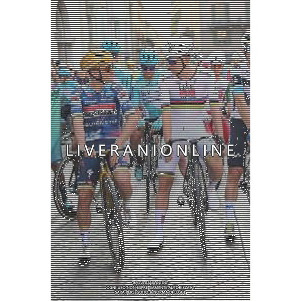 11-10-2025 Giro Di Lombardia; 2025, Uae Team Emirates - Xrg; 2025, Soudal - Quick Step; Pogacar, Tadej; Evenepoel, Remco; Como; ©SIROTTI - AG ALDO LIVERANI SAS