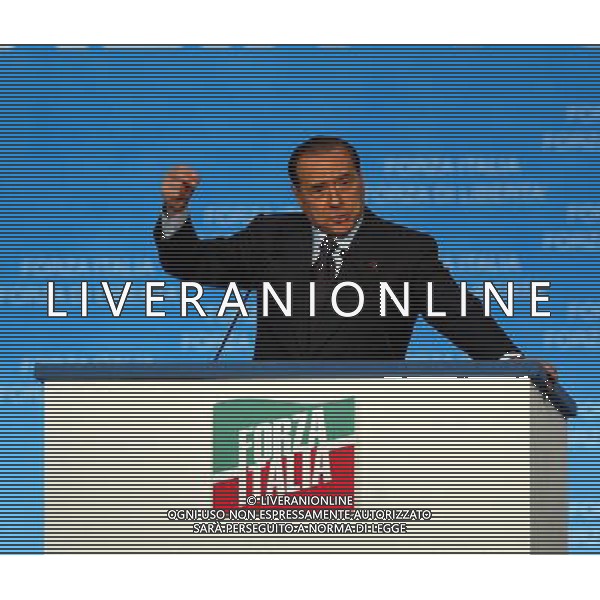 MILANO MAZDA PALACE APERTURA CAMPAGNIA ELETTORALE DI FORZA ITALIA NELLA FOTO SILVIO BERLUSCONI FOTO MARIO ROMANO-AGENZIA ALDO LIVERANI