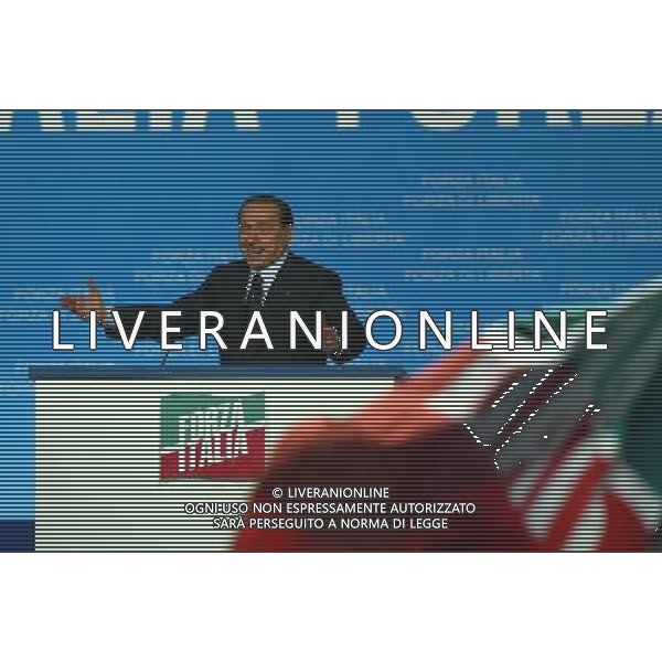 MILANO MAZDA PALACE APERTURA CAMPAGNIA ELETTORALE DI FORZA ITALIA NELLA FOTO SILVIO BERLUSCONI FOTO MARIO ROMANO-AGENZIA ALDO LIVERANI