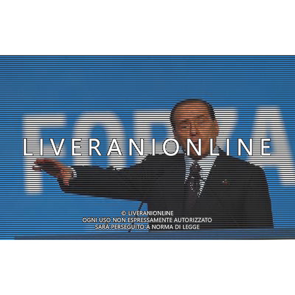 MILANO MAZDA PALACE APERTURA CAMPAGNIA ELETTORALE DI FORZA ITALIA NELLA FOTO SILVIO BERLUSCONI FOTO MARIO ROMANO-AGENZIA ALDO LIVERANI