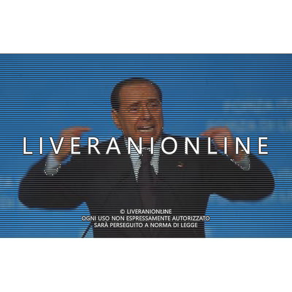MILANO MAZDA PALACE APERTURA CAMPAGNIA ELETTORALE DI FORZA ITALIA NELLA FOTO SILVIO BERLUSCONI FOTO MARIO ROMANO-AGENZIA ALDO LIVERANI