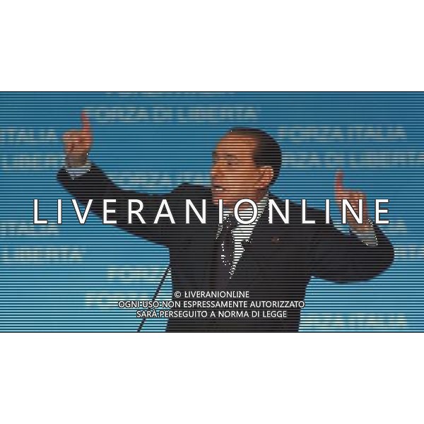 MILANO MAZDA PALACE APERTURA CAMPAGNIA ELETTORALE DI FORZA ITALIA NELLA FOTO SILVIO BERLUSCONI FOTO MARIO ROMANO-AGENZIA ALDO LIVERANI