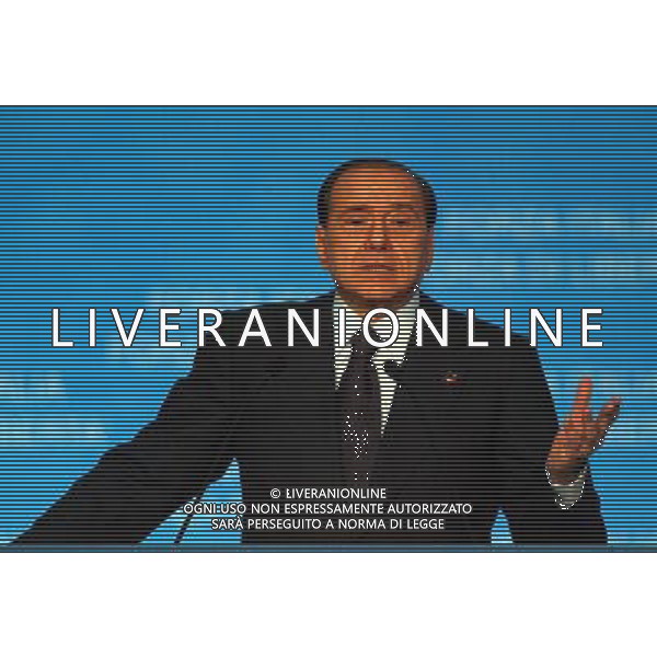 MILANO MAZDA PALACE APERTURA CAMPAGNIA ELETTORALE DI FORZA ITALIA NELLA FOTO SILVIO BERLUSCONI FOTO MARIO ROMANO-AGENZIA ALDO LIVERANI