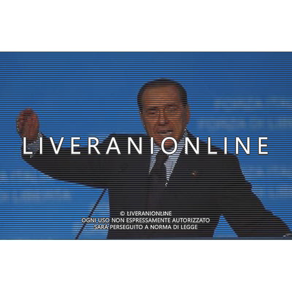 MILANO MAZDA PALACE APERTURA CAMPAGNIA ELETTORALE DI FORZA ITALIA NELLA FOTO SILVIO BERLUSCONI FOTO MARIO ROMANO-AGENZIA ALDO LIVERANI