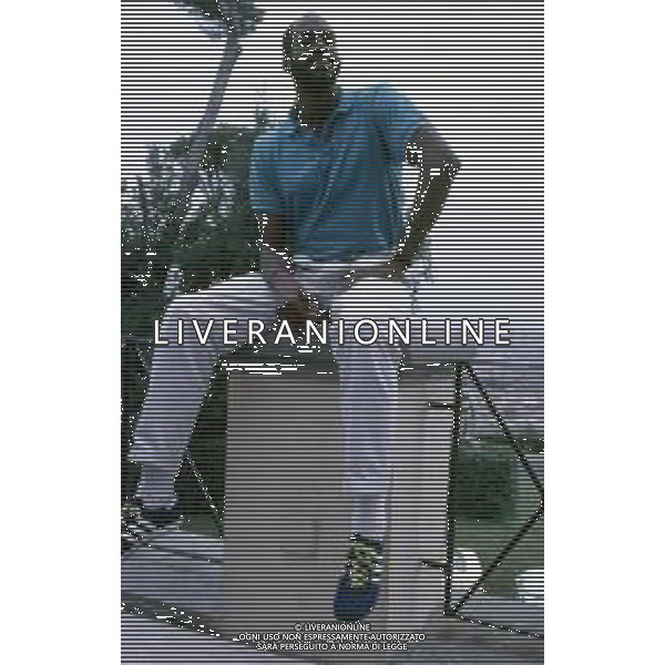 DIAP-RETROSPETTIVA EDWIN MOSES ATLETA NELLA FOTO EDWIN MOSES A ROMA AI MONIALI DI ATLETICA NELL\'ANNO 1987 AG ALDO LIVERANI SAS