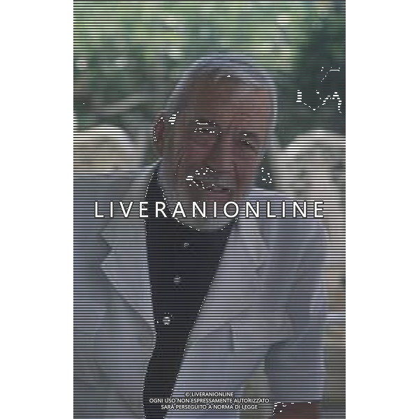 DIAP-RETROSPETTIVA JOHN HUSTON ATTORE NELLA FOTO JOHN HUSTON A CANNES NELL\'ANNO 1980 FOTO ENRICO LIVERANI-AG ALDO LIVERANI SAS