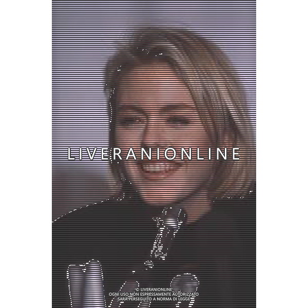DIAP-RETROSPETTIVA PATSY KENSIT CANTANTE NELLA FOTO PATSY KENSIT CONIL GRUPPO MISICALE EIGHT WONDER A SANREMO NELL\'ANNO 1988 AG ALDO LIVERANI SAS