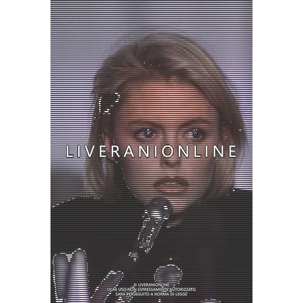DIAP-RETROSPETTIVA PATSY KENSIT CANTANTE NELLA FOTO PATSY KENSIT CONIL GRUPPO MISICALE EIGHT WONDER A SANREMO NELL\'ANNO 1988 AG ALDO LIVERANI SAS