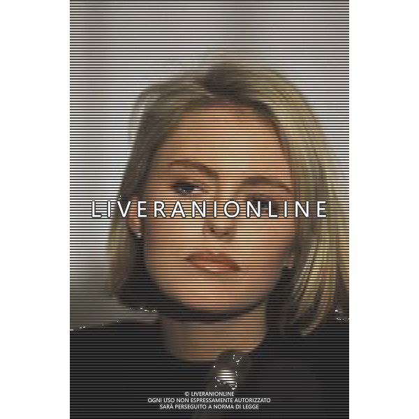 DIAP-RETROSPETTIVA PATSY KENSIT CANTANTE NELLA FOTO PATSY KENSIT CONIL GRUPPO MISICALE EIGHT WONDER A SANREMO NELL\'ANNO 1988 AG ALDO LIVERANI SAS