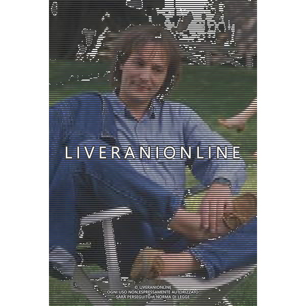 DIAP-RETROSPETTIVA EUGENIO FINARDI CANTANTE NELLA FOTO EUGENIO FINARDI A SAINT VINCENT NELL\'ANNO 1987 AG ALDO LIVERANI SAS