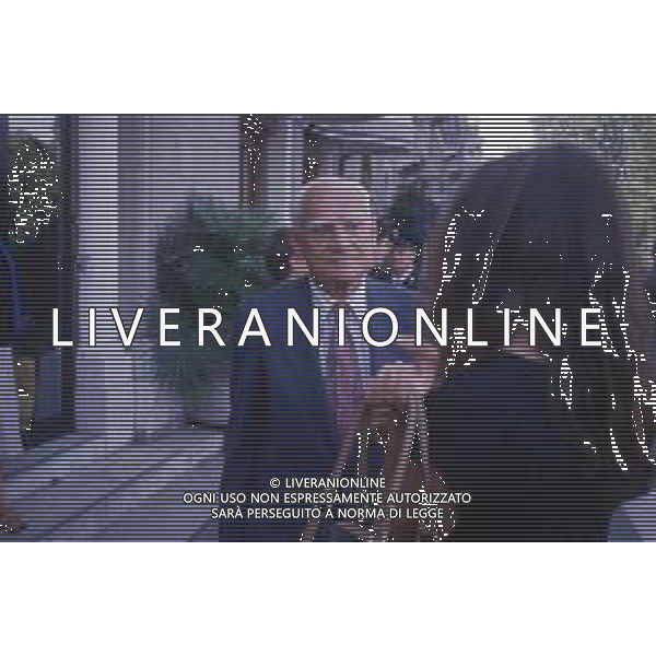 DIAP-RETROSPETTIVA ALBERTO MORAVIA SCRITTORE NELLA FOTO ALBERTO MORAVIA CON CARMEN LLERA A VENEZIA NELL\'ANNO 1988 AG ALDO LIVERANI SAS