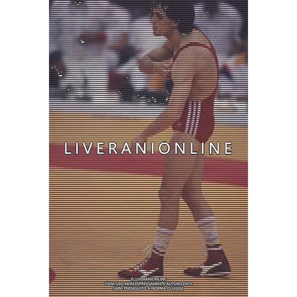 DIAP-RETROSPETTIVA VINCENZO MAENZA LOTTATORE NELLA FOTO VINCENZO MAENZA ALLE OLIMPIADI DI SEUL NELL\'ANNO 1988 AG ALDO LIVERANI SAS