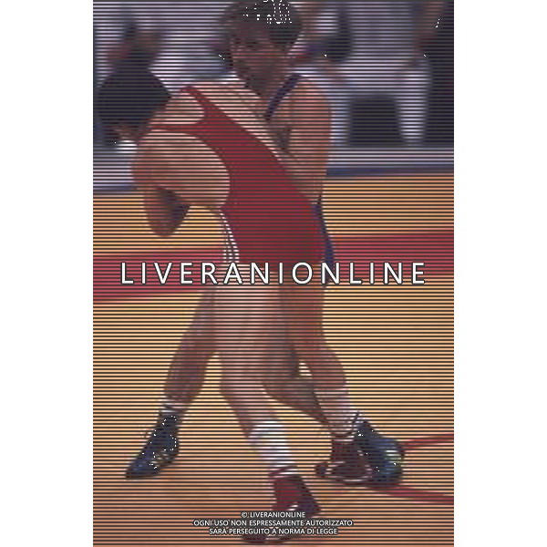 DIAP-RETROSPETTIVA VINCENZO MAENZA LOTTATORE NELLA FOTO VINCENZO MAENZA ALLE OLIMPIADI DI SEUL NELL\'ANNO 1988 AG ALDO LIVERANI SAS