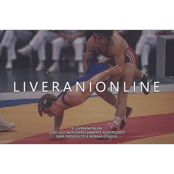 DIAP-RETROSPETTIVA VINCENZO MAENZA LOTTATORE NELLA FOTO VINCENZO MAENZA ALLE OLIMPIADI DI SEUL NELL\'ANNO 1988 AG ALDO LIVERANI SAS