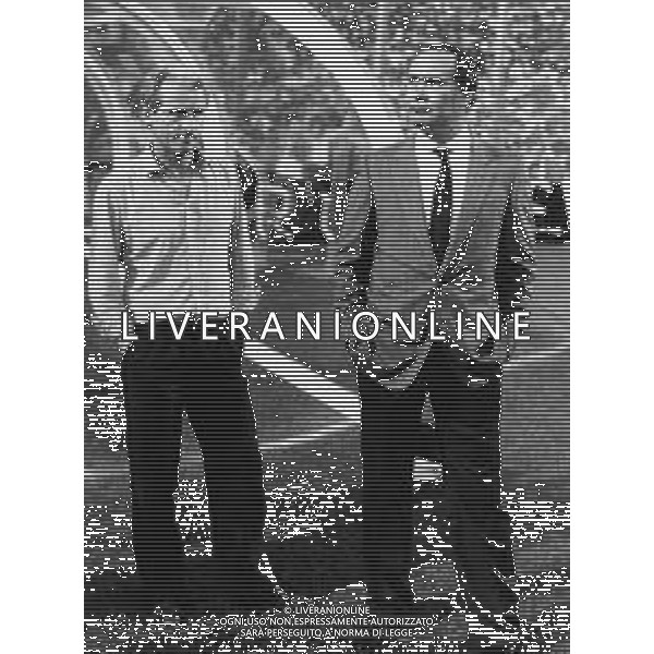 ARCHIVIO LIVERANI NELLA FOTO NEDO SONETTI CON GIOVANNI TRAPATTONI AG ALDO LIVERANI SAS