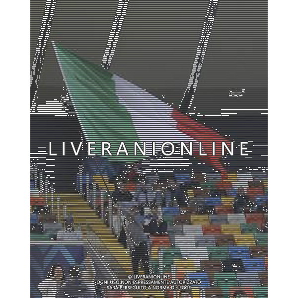 The italian flag wave before Italy vs Israel, European Qualifier, Group I, matchday 8, game at Bluenergy stadium in Udine (UD), Italy, on October 14, 2025. (Photo by Davide Casentini) ©TVDC Casentini Davide - AGENZIA ALDO LIVERANI SAS