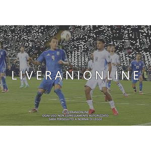 Mateo Retegui of Italy competes for the ball with Guy Mizrahi of Israelb during Italy vs Israel, European Qualifier, Group I, matchday 8, game at Bluenergy stadium in Udine (UD), Italy, on October 14, 2025. (Photo by Davide Casentini) ©TVDC Casentini Davide - AGENZIA ALDO LIVERANI SAS