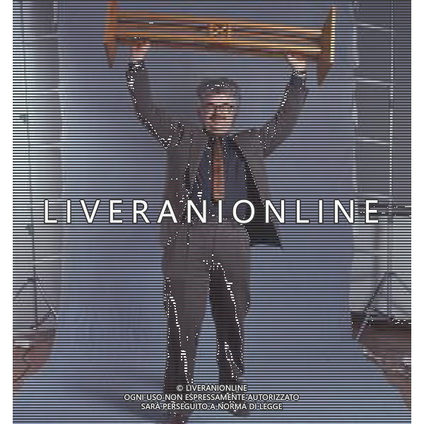 COL- RETROSPETTIVA PATRIZIO ROVERSI CONDUTTORE TELEVISIVO NELLA FOTO PATRIZIO ROVERSI AG THEMA-AG ALDO LIVERANI SAS