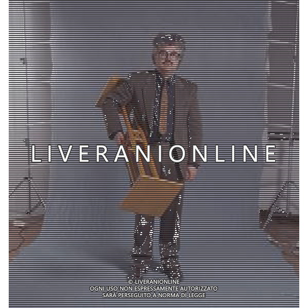 COL- RETROSPETTIVA PATRIZIO ROVERSI CONDUTTORE TELEVISIVO NELLA FOTO PATRIZIO ROVERSI AG THEMA-AG ALDO LIVERANI SAS