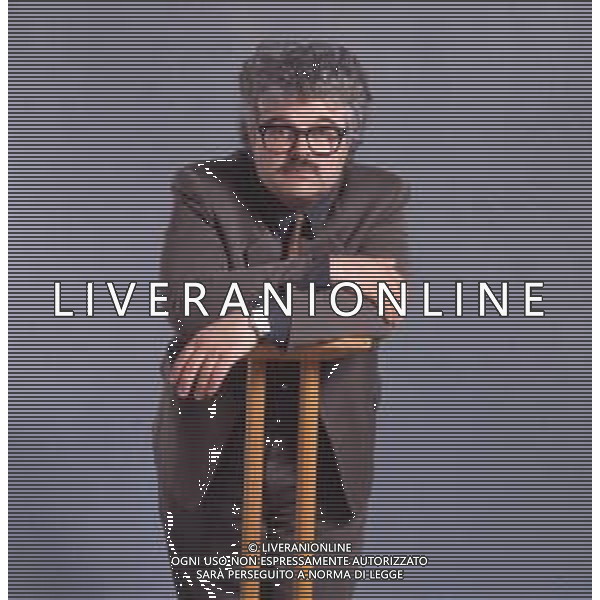 COL- RETROSPETTIVA PATRIZIO ROVERSI CONDUTTORE TELEVISIVO NELLA FOTO PATRIZIO ROVERSI AG THEMA-AG ALDO LIVERANI SAS