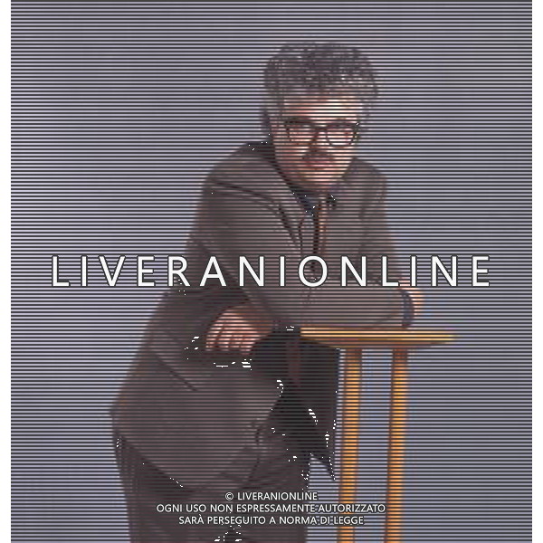 COL- RETROSPETTIVA PATRIZIO ROVERSI CONDUTTORE TELEVISIVO NELLA FOTO PATRIZIO ROVERSI AG THEMA-AG ALDO LIVERANI SAS