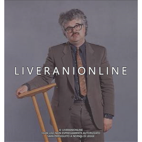 COL- RETROSPETTIVA PATRIZIO ROVERSI CONDUTTORE TELEVISIVO NELLA FOTO PATRIZIO ROVERSI AG THEMA-AG ALDO LIVERANI SAS