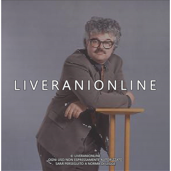 COL- RETROSPETTIVA PATRIZIO ROVERSI CONDUTTORE TELEVISIVO NELLA FOTO PATRIZIO ROVERSI AG THEMA-AG ALDO LIVERANI SAS