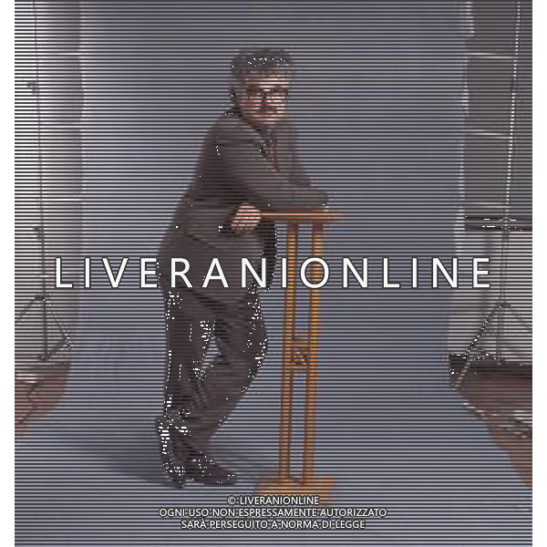 COL- RETROSPETTIVA PATRIZIO ROVERSI CONDUTTORE TELEVISIVO NELLA FOTO PATRIZIO ROVERSI AG THEMA-AG ALDO LIVERANI SAS